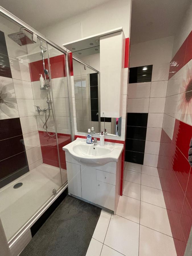 Monfas Apartment Barrandov براغ المظهر الخارجي الصورة