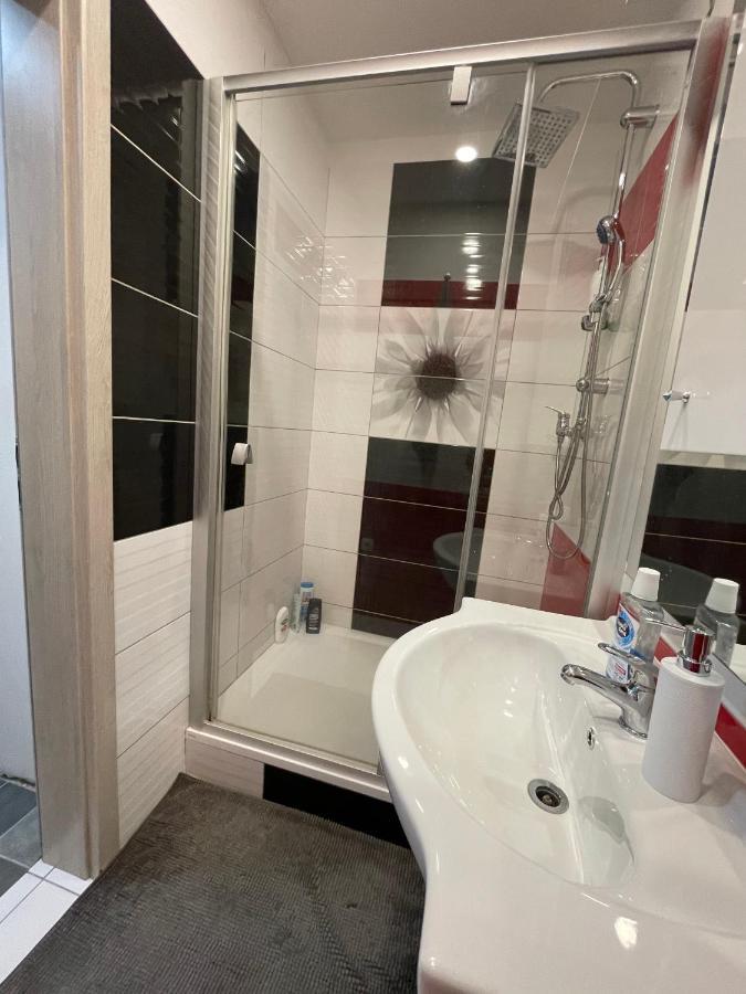 Monfas Apartment Barrandov براغ المظهر الخارجي الصورة